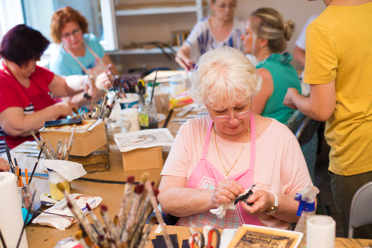 Top 10 Creative Hobby Ideas for Seniors to Enjoy